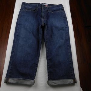 Denizen from Levis Jean Cuffed Capris